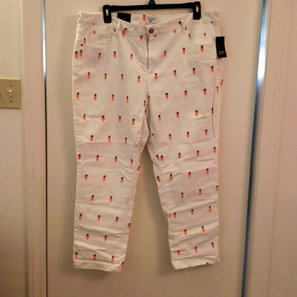 Nwt 22w crop pants
